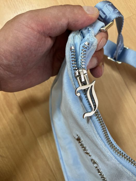 Juicy Couture плюшена чантичка