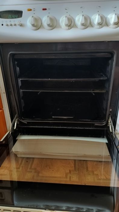 Газовая плита ...