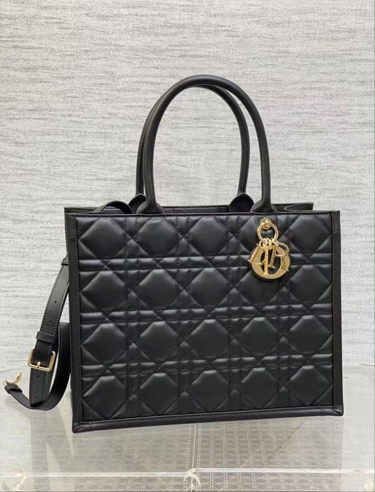 Дамска чанта Dior Book Tote