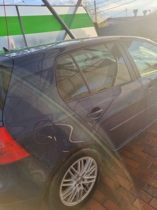 Vând/Schimb Golf 5 GT