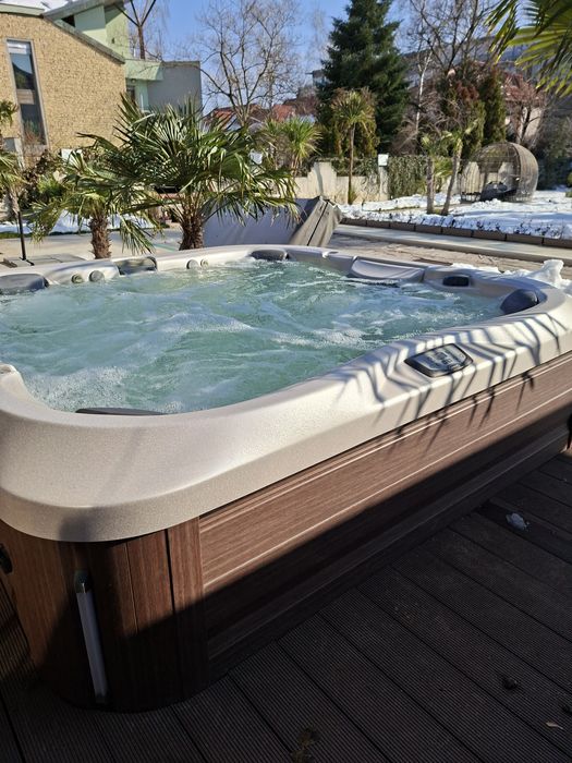 Hidromasaj - Jacuzzi J365