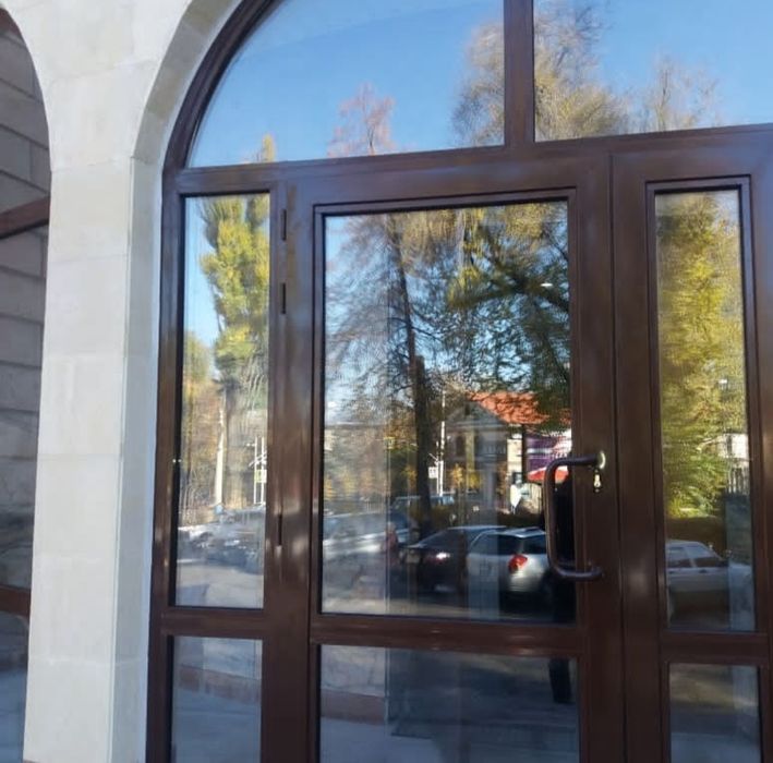 Металлопластиковые окно двери