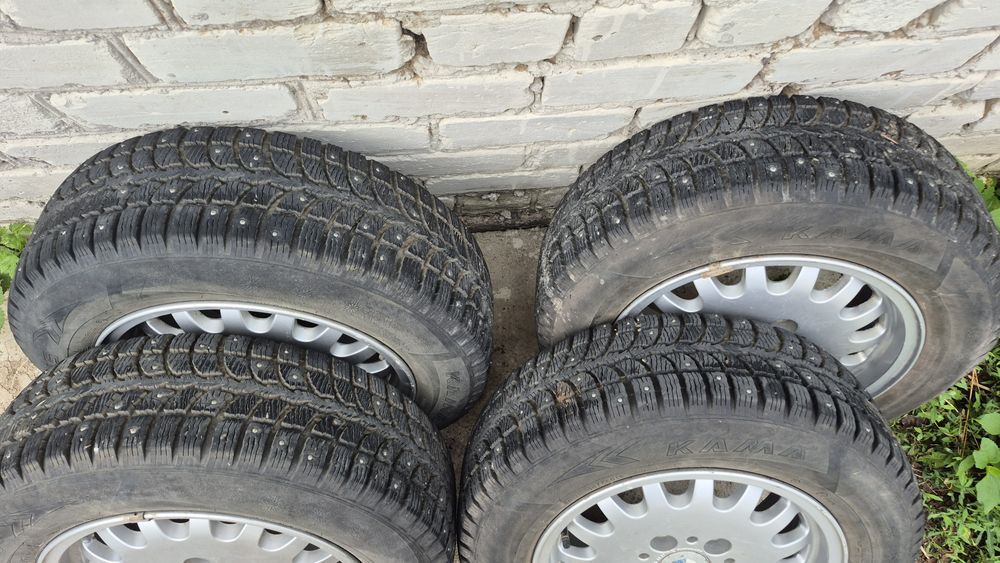 Продам 2 комплекта калес на на титанках за 100 тыс на штампах 50 тыс