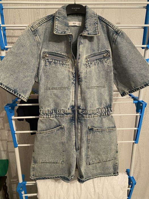 Продам Mango джинсовый