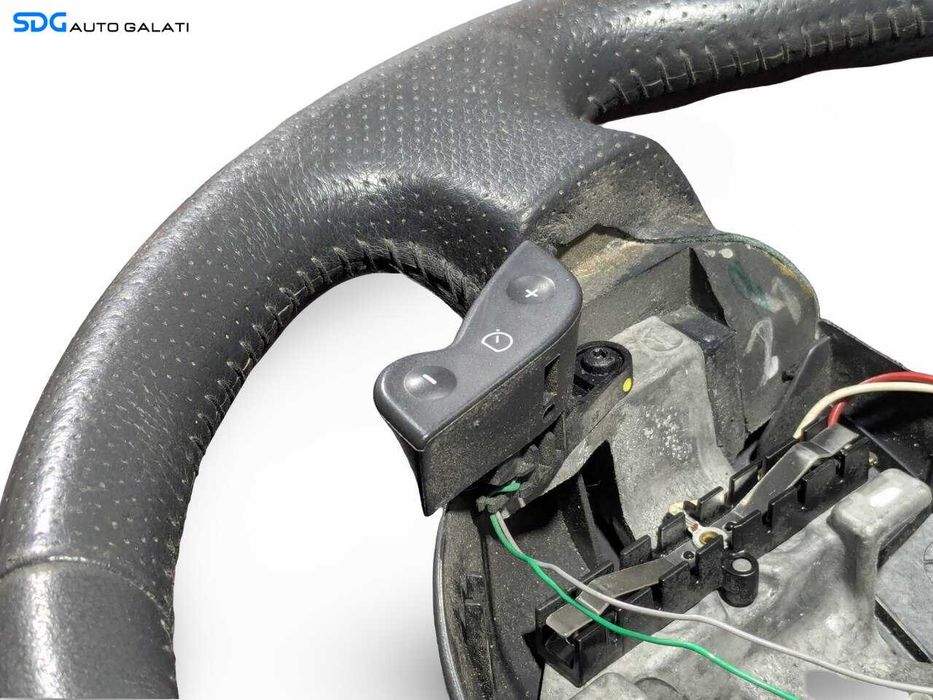 Volan Piele cu Comenzi Renault Scenic 2 2003 - 2009 [LR3681]