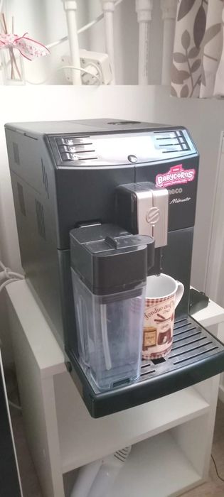 Aparat de cafea saeco minuto cappuccino