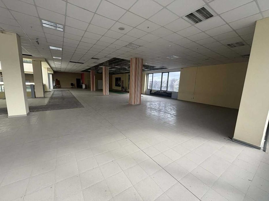 Дава се под наем Офис в София, Люлин 10 - 750 кв.м за 4986.27 € - Снимка #4