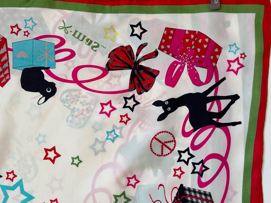 Codello silky scarf копринен цветен шал