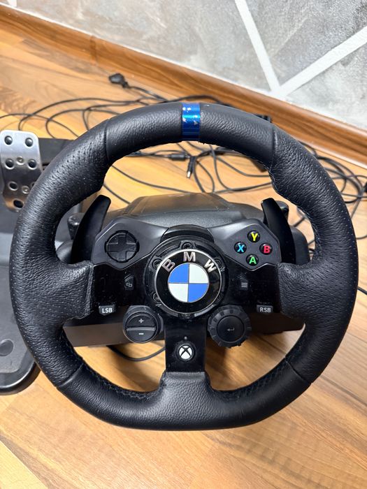 volan logitech g923