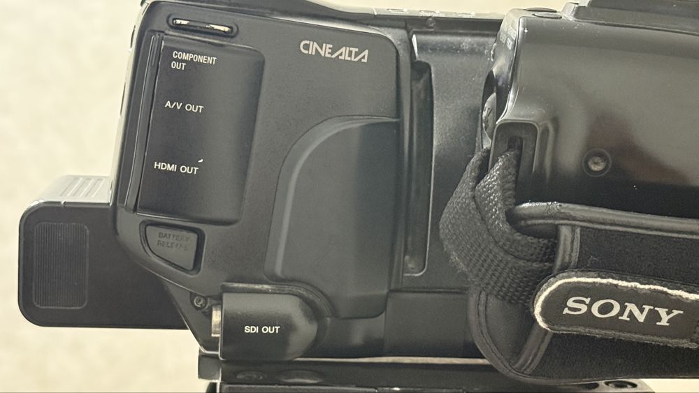 Видеокамера SONY XDCAM EX