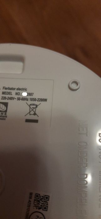 Cana Fierbator Electric ,2200W,Alb, Nou!