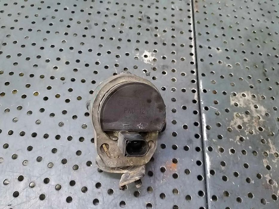 Pompa recirculare apa 2.2 cdi mercedes e class w211 a2118350028