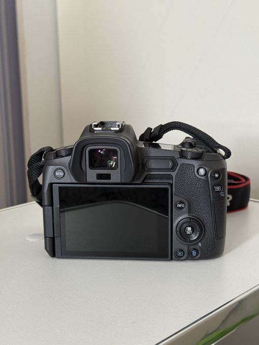 Canon R в идеальном состоянии