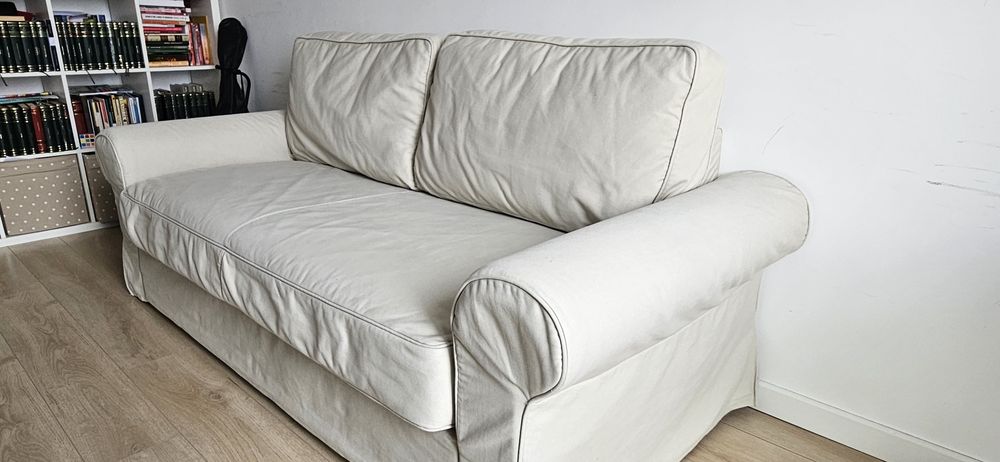 Canapea extensibila Ikea, cu saltea