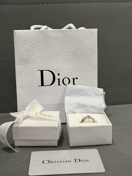 Inel Dior Premium in cutie