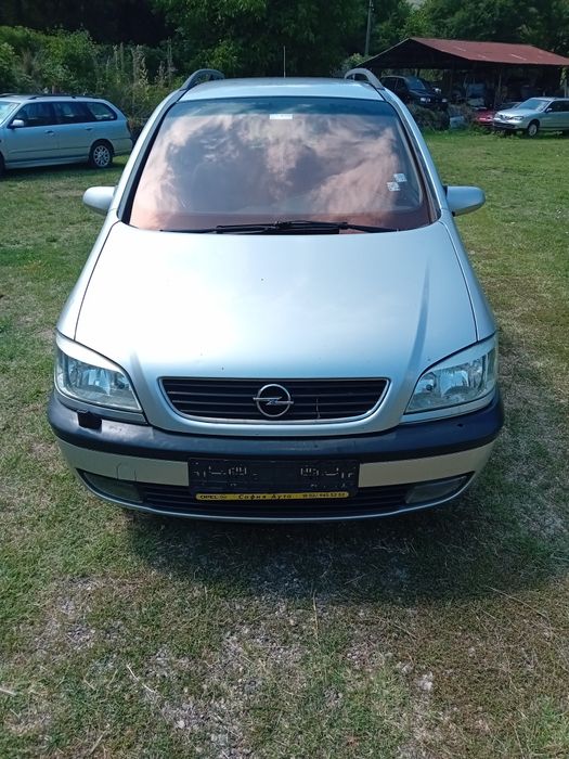 Продавам на части Зафира 1.8 16в 114кс.или Цялата Метанова уредба