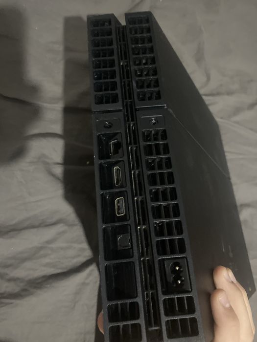 Vand ps 4 fara controller cadou gta v si the crew 2