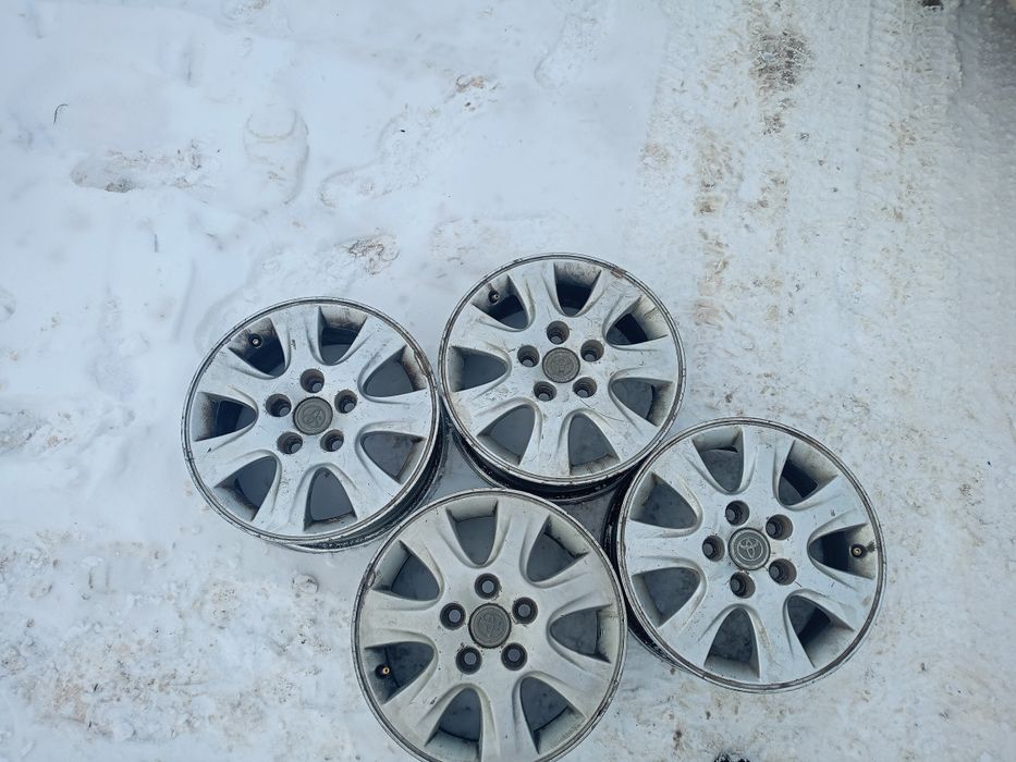 Продам диски с резиной