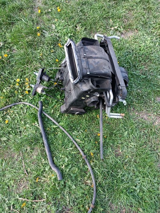 Части за Мерцедес 124