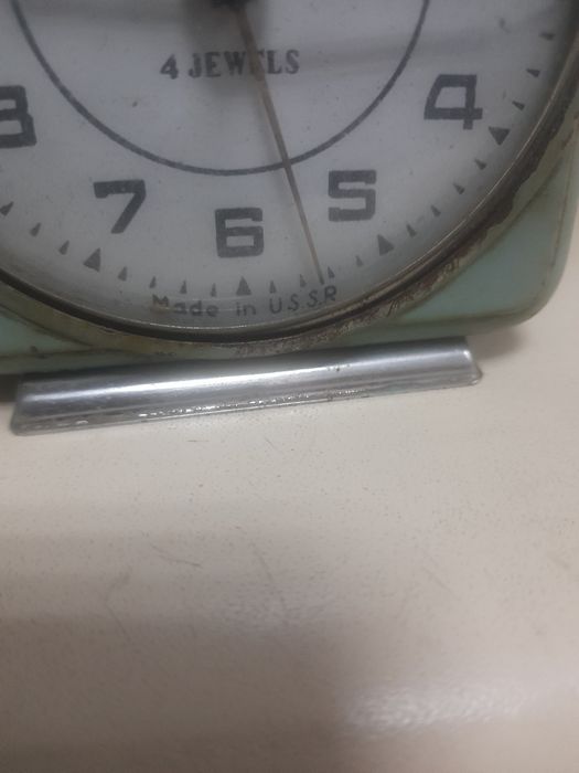 Ceas masa foarte vechi,nefunctional