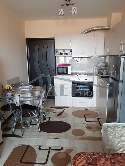 Дава се под наем Едностаен апартамент в Пловдив, Въстанически - 35 кв.м за 255 € - Снимка #1