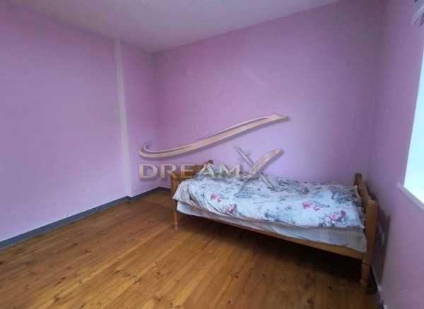 Етаж от къща под наем в кв. Христо Смирненски! 71895547