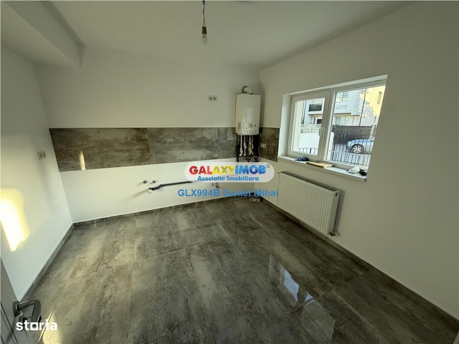 Duplex 6 camere-4bai-Mansarda utila-Toate utilitatile-Strada asfaltata