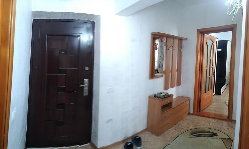 Închiriez apartament 2 camere complet mobilat și utilat