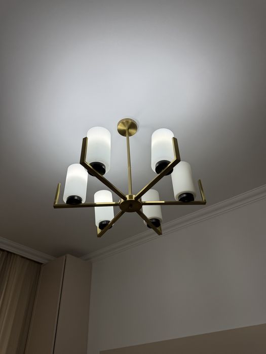 Люстра для спальной