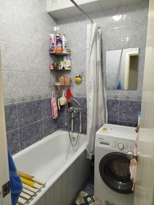 Uy sotiladi  uy sotiladi