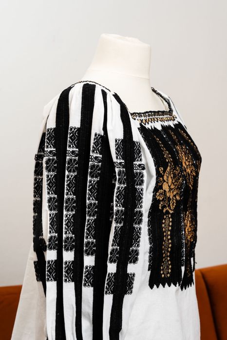 Cămașă tradițională (Ciupeag)