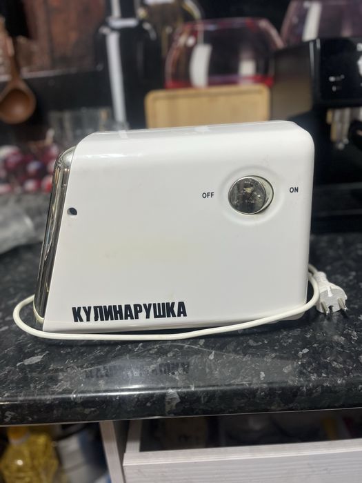 Мясорубка электрическая