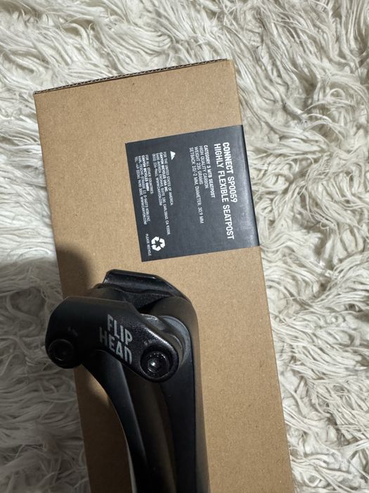 Tija Sa din Carbon dimetru 30,9mm