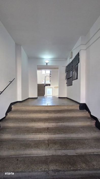 Apartament 3 camere decomandate – Etaj 1 – Micro 17