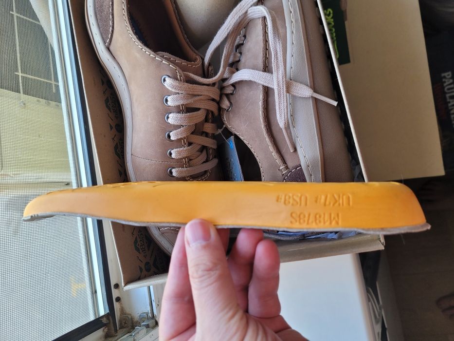 Clarks Gait Mix leather