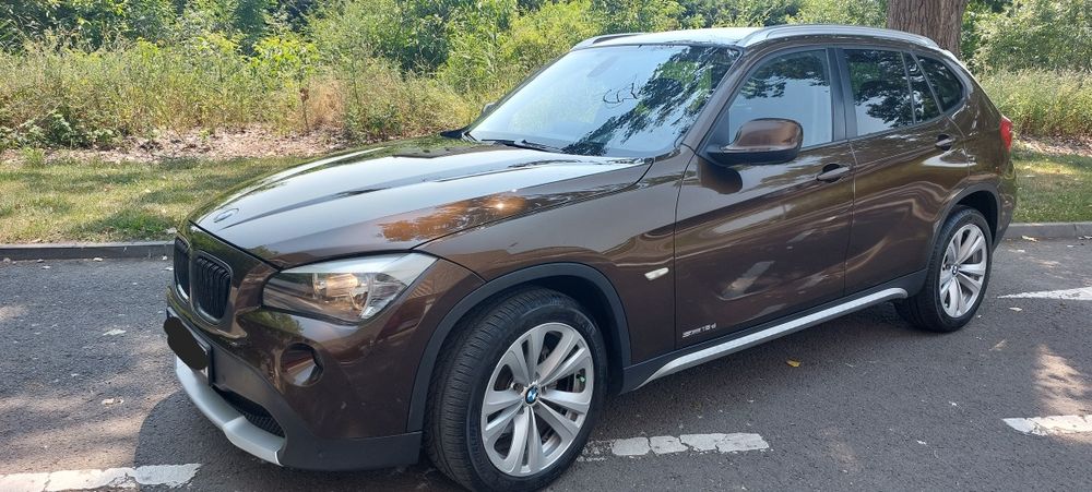BMW X1 2011