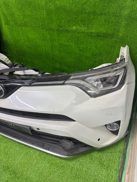 Ноускат оригинал б/у на Toyota RAV4 2015г.-2019г. рейсталинг