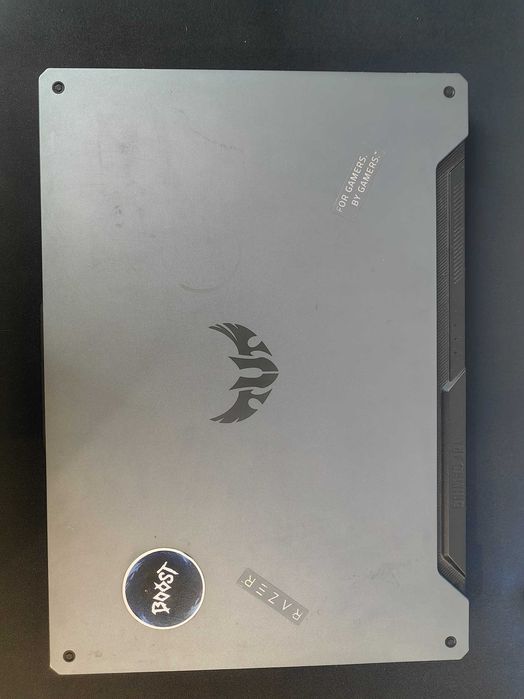 ASUS TUF A15 FA506IV (Ryzen 7 4800H / RTX 2060 / 16GB RAM / 1TB SSD)