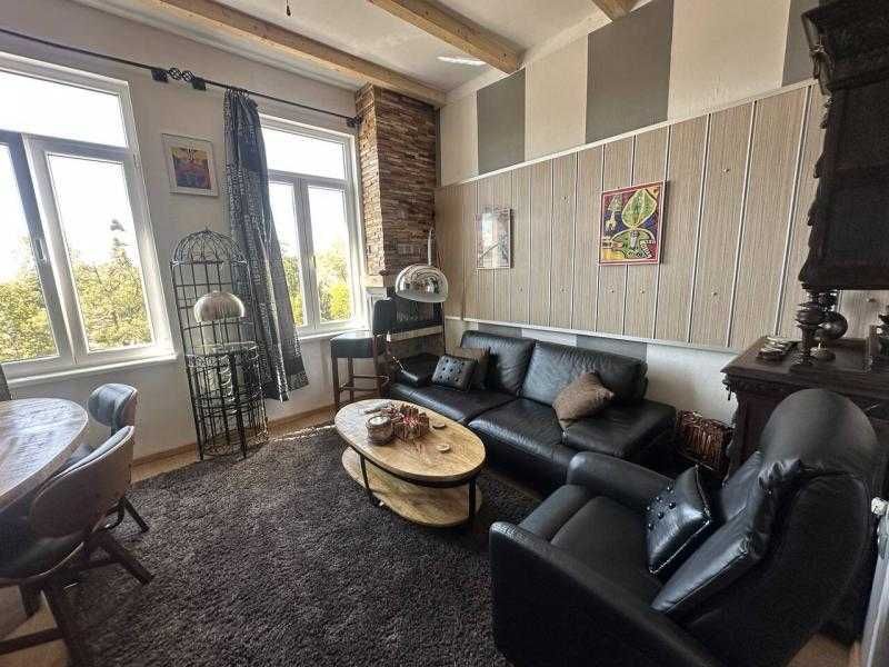 Дава се под наем Двустаен апартамент в Бургас, Център - 43 кв.м за 612 € - Снимка #1