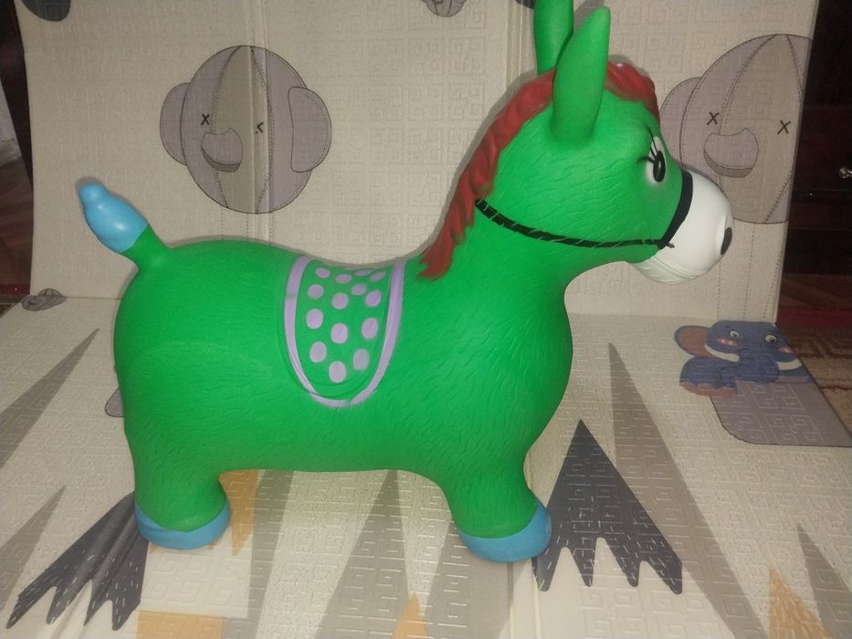 Продам игрушка воздушный конь