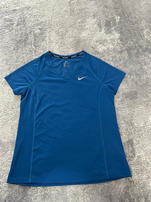 Tricou Nike Performance dama marimea M albastru
