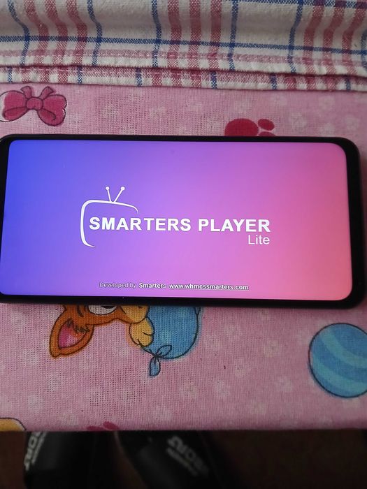 Нов телефон samsung с платена телевизия до 2033 г.