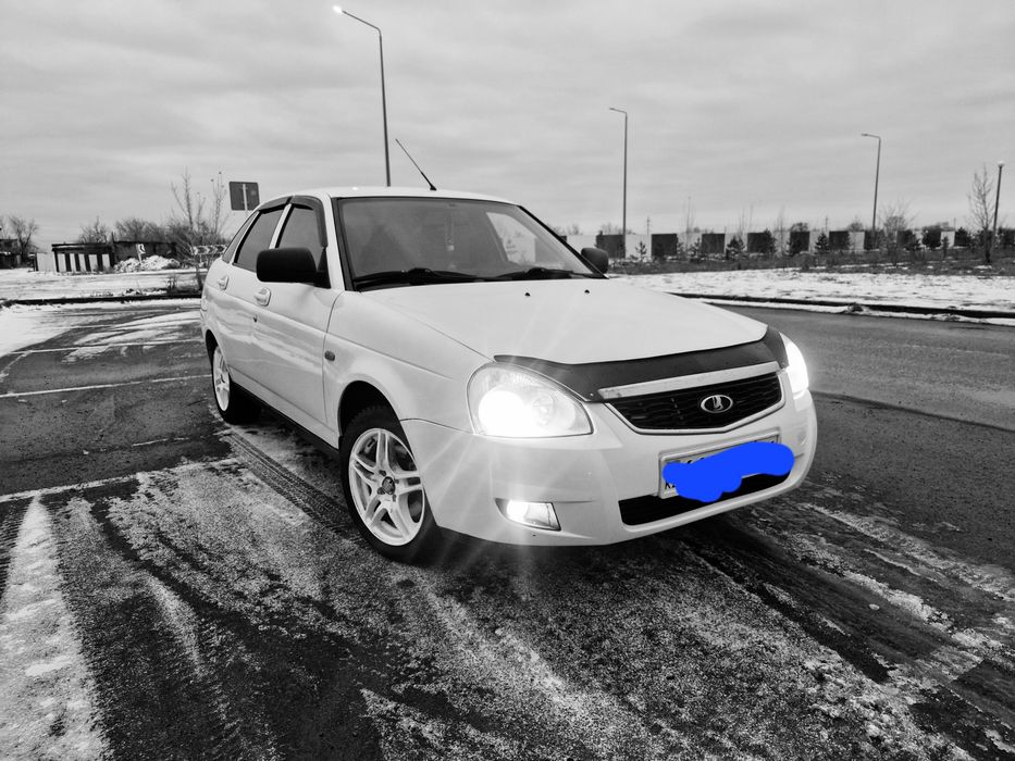 Продам приору 14год
