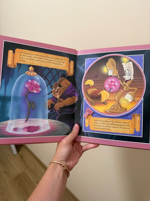 Книга Красавицата и звярът интерактивна