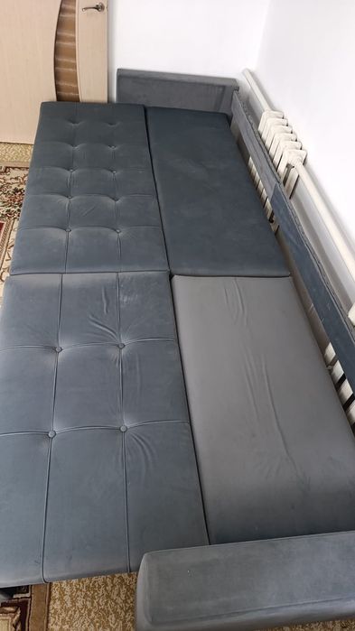 Продается Диван в хорошем состояние