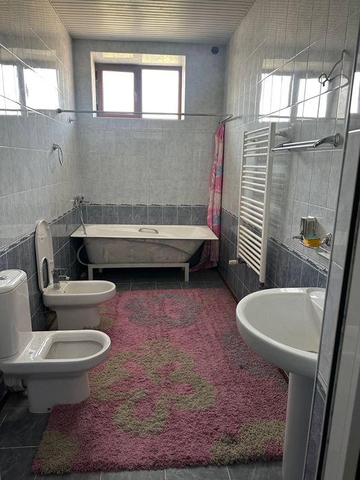 Katta uy sotiladi/arenda - Yashash va Biznes uchun