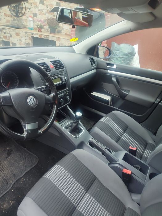Volkswagen golf 5 1,4 benzina