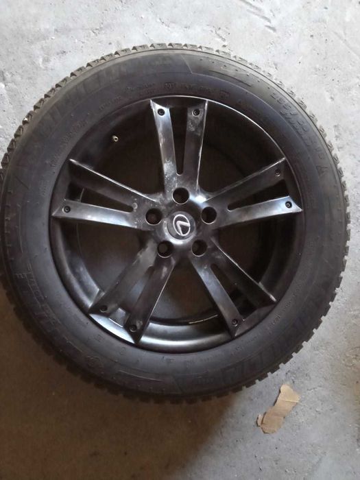 Шины с дисками, для машины