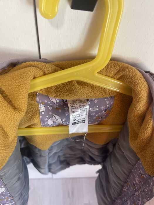 Зимно яке за момиче 116-122см Quechua ново!