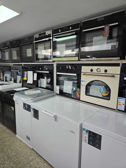 Cuptor incorporabil NOU RESIGILAT Electrolux EOA3450AOX